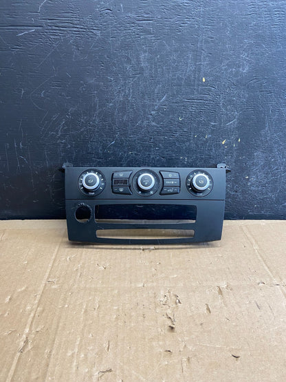 2008-2010 BMW E60 528i 535i Heater Ac Climate Radio Stereo Control AD2184 DG0