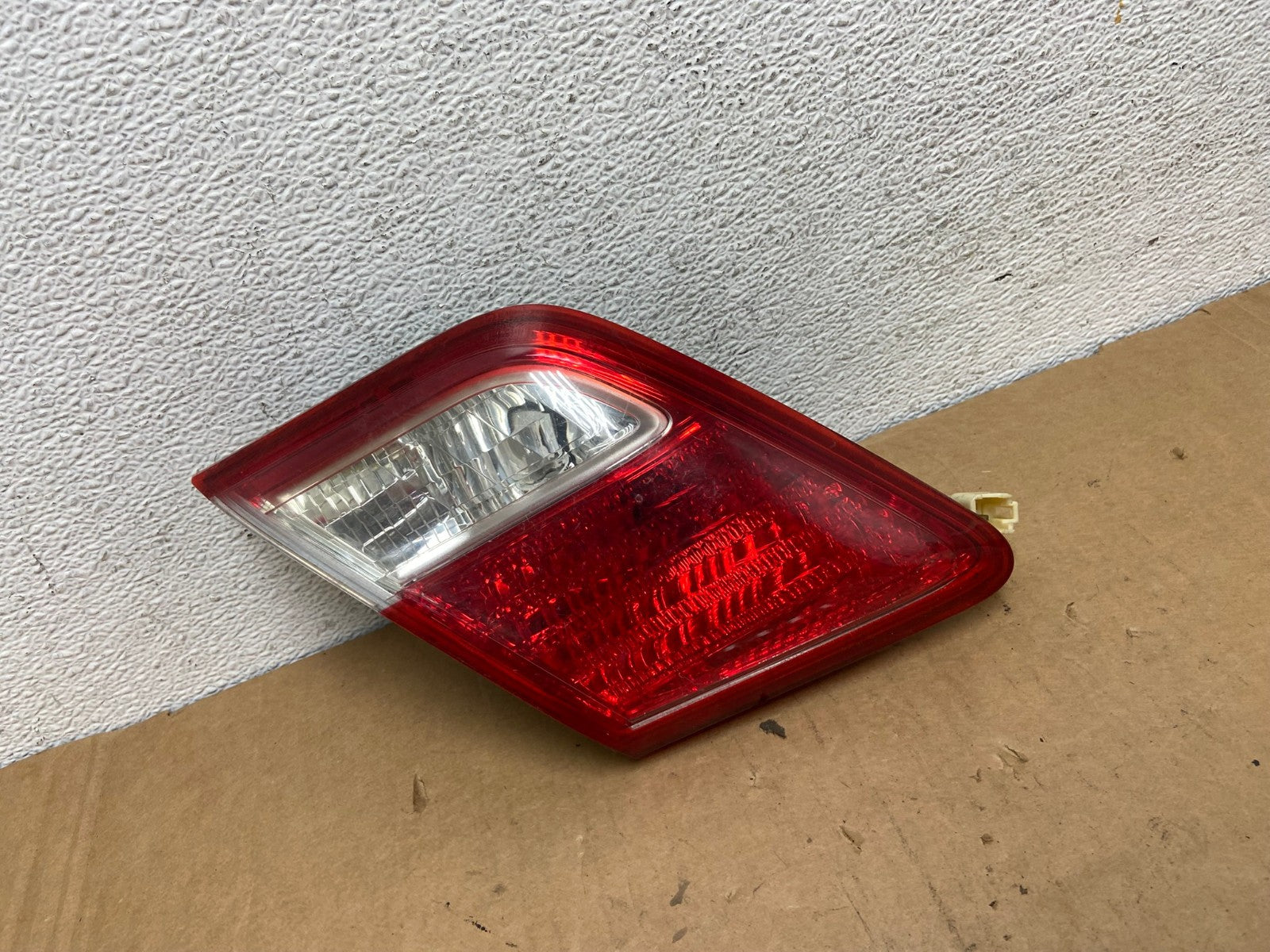 2007 2008 2009 Toyota Camry Left Driver Tail Light Trunk Lid Inner AD2727 LK0