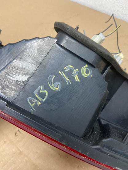 2010-2014 Subaru Outback Left Driver Lh Side Inner Tail Light AB6170 LK5