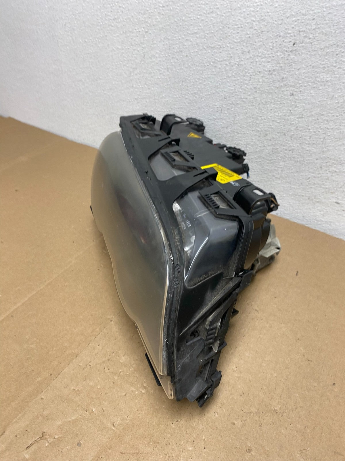 2002 to 2003 BMW 325Ci 330Ci E46 Coupe Right Passenger Xenon Headlight AC5634 DW1