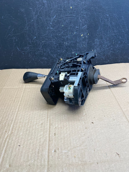 1998 to 2002 Lexus GS300 Center Console Shifter w/ Knob AC9360 DG5