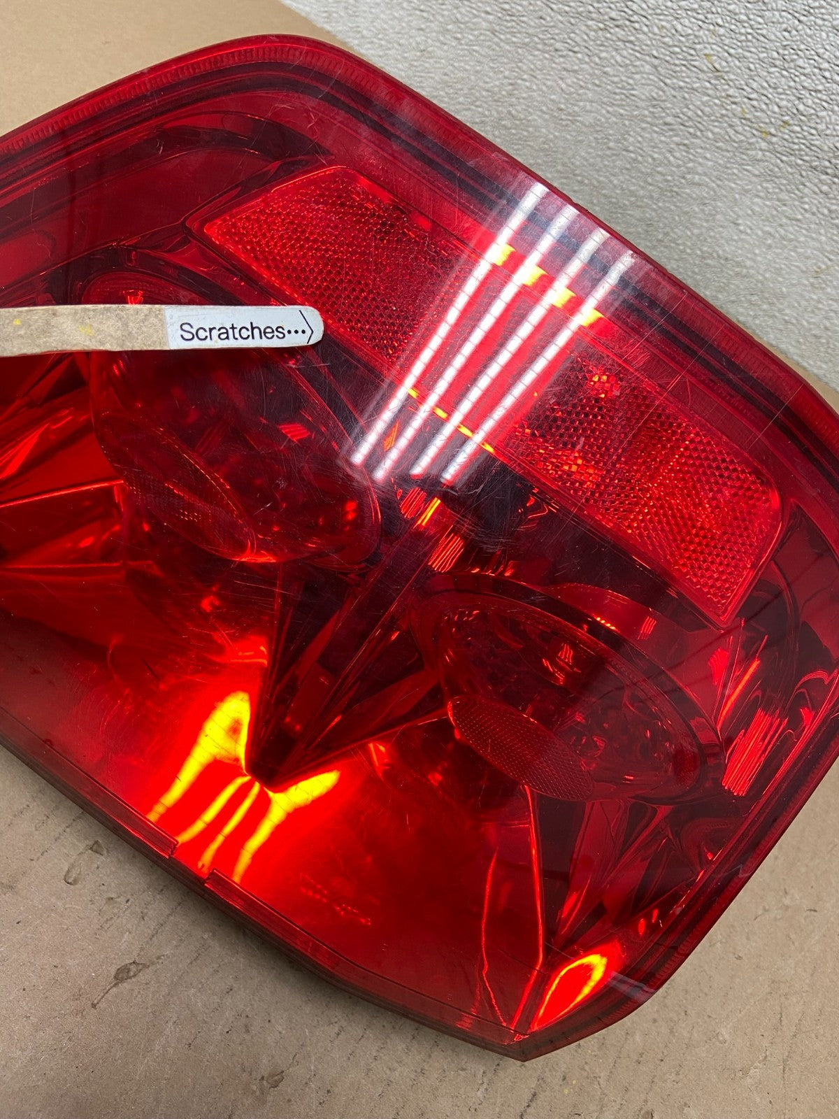 2003 2004 2005 Honda Pilot Left Driver LH Side Tail Light AB5977 LK3
