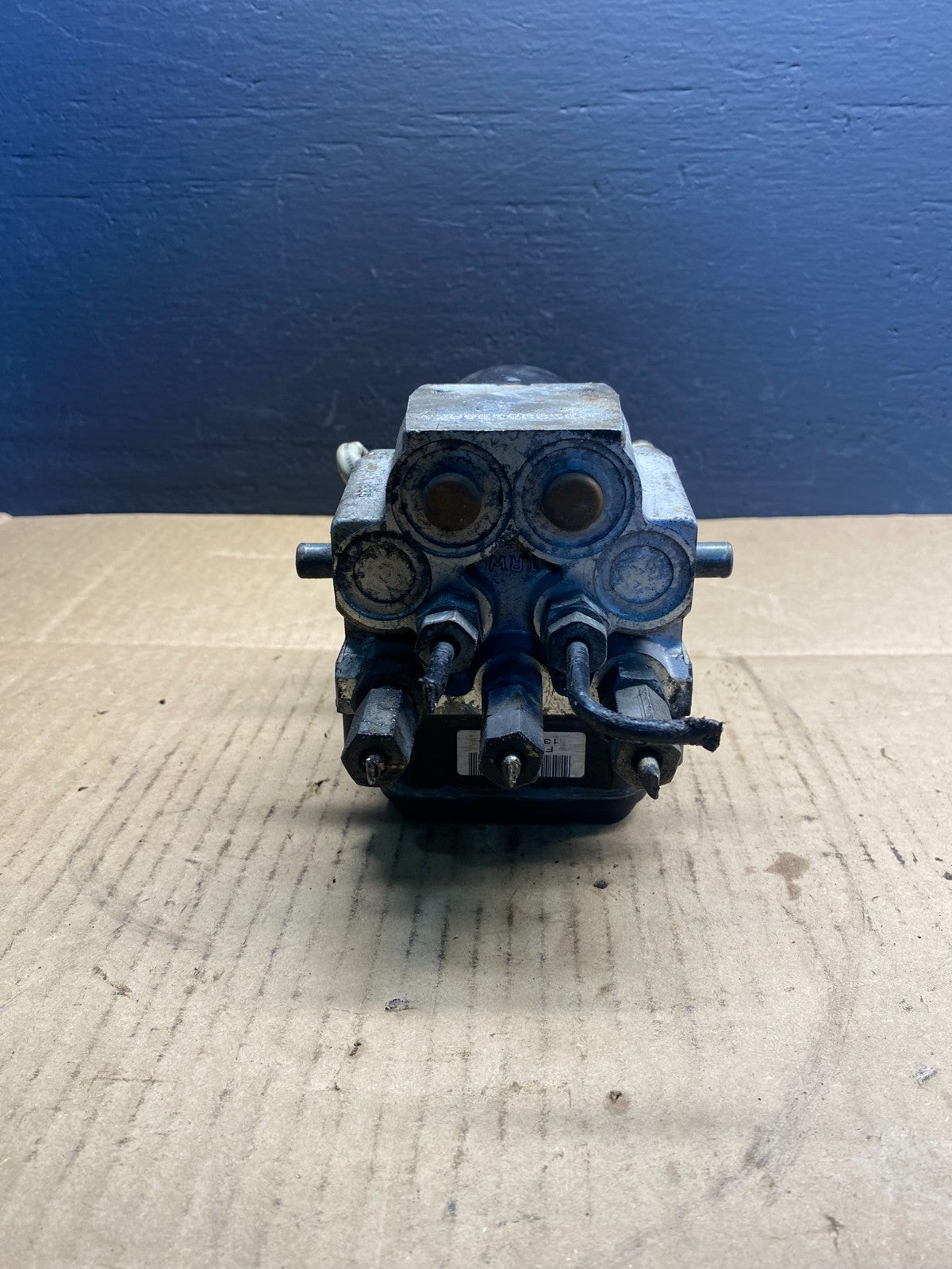 2003 2007 Ford E250 E350 Anti-Lock ABS Antilock Brake Pump ab7425 DG3