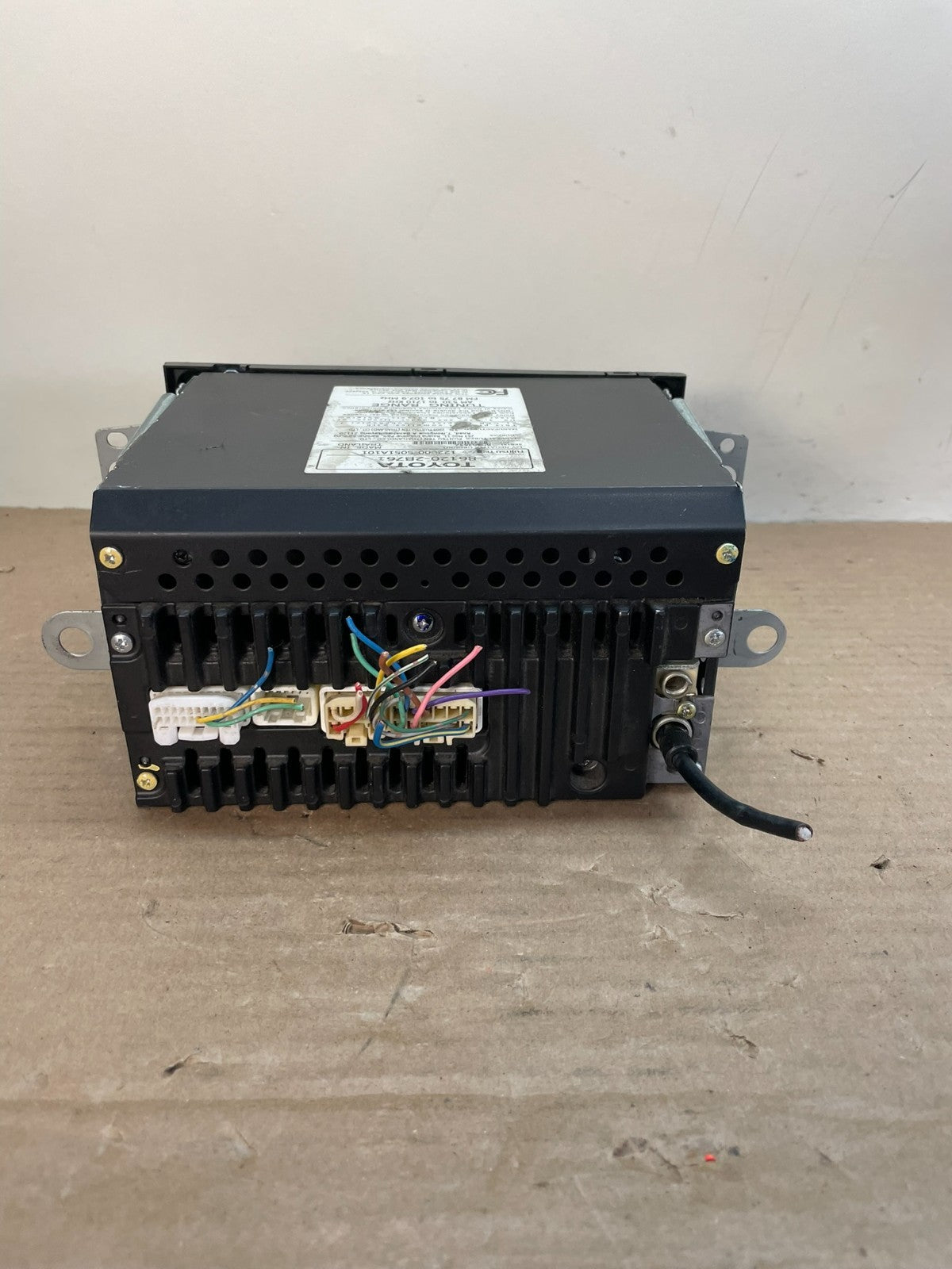 2003 - 2005 Toyota Rav4 Am Fm Cd Player Radio Receiver AI0518 DG7