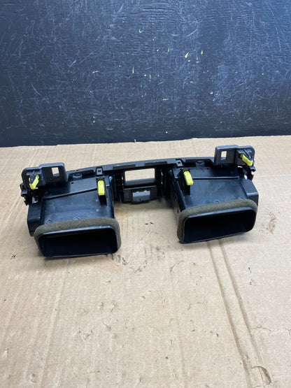 2011 to 2012 Toyota Avalon Center Console Dashboard Air Vent AD7196 DG3