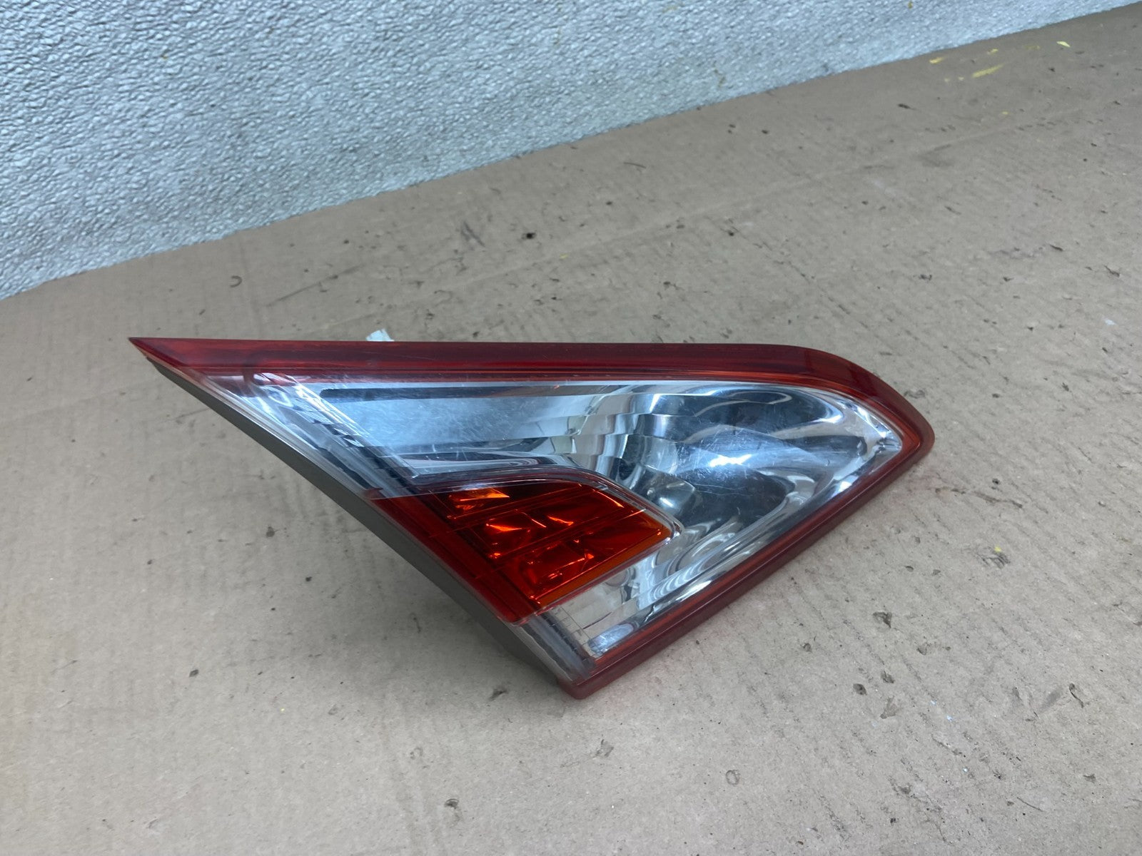2011-2014 Nissan Murano Left Driver Lh Side Inner Tail Light Oem AA0550 DW2