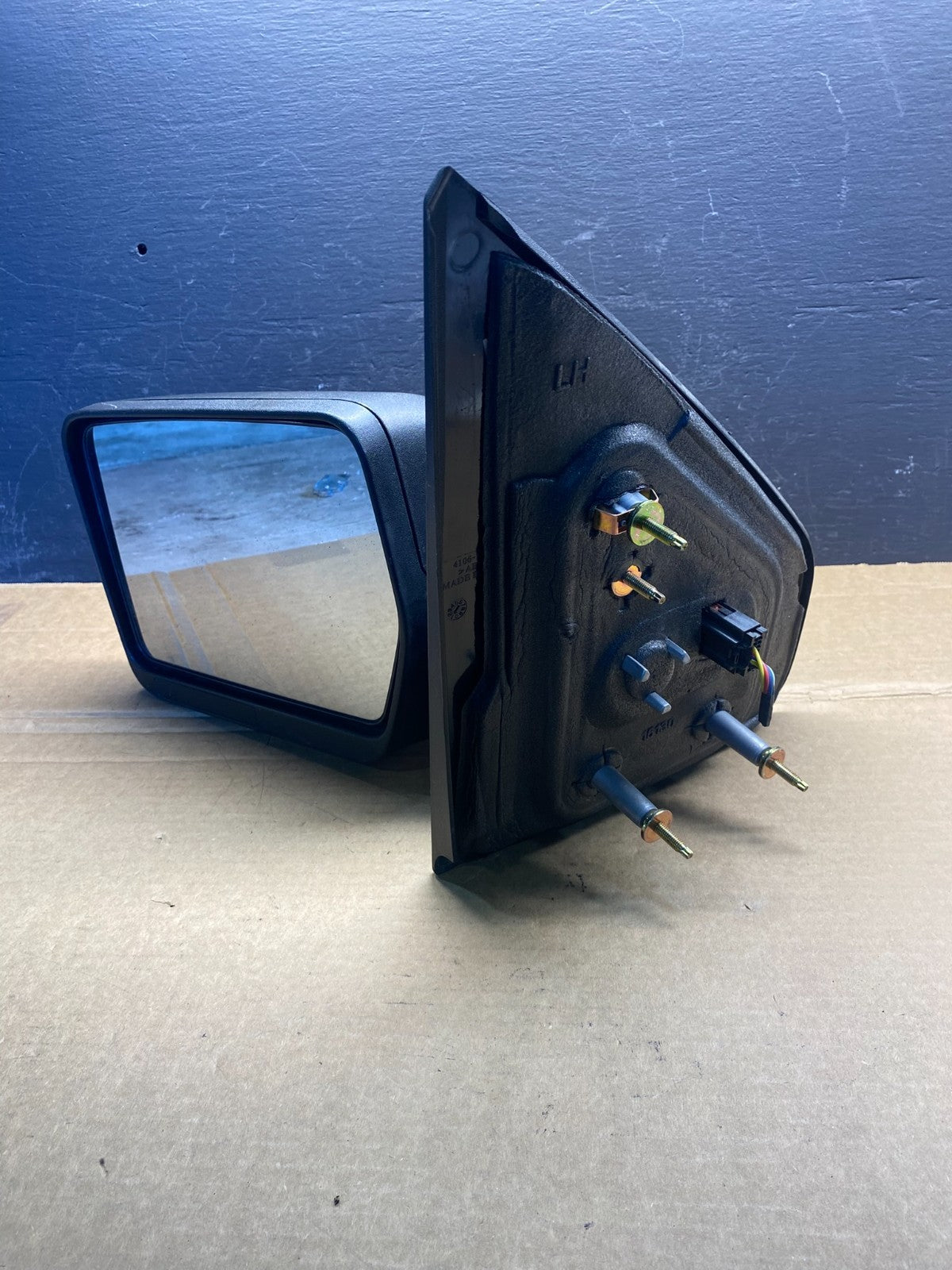2004 to 2008 Ford F150 Left Driver LH Side View Door Mirror ad3021 DG10