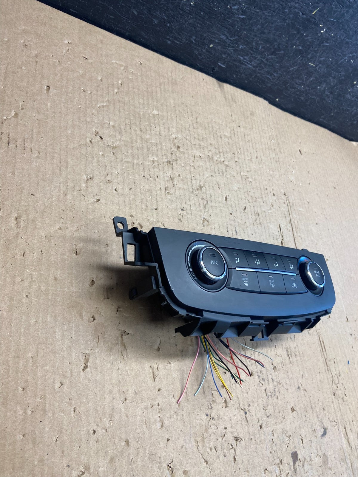2016 2017 Nissan Altima A/C Temperature Climate Control AE4076 DG1