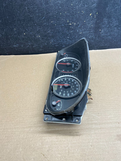 2004 Isuzu Rodeo Speedometer Gauge Cluster AH1271 PS2