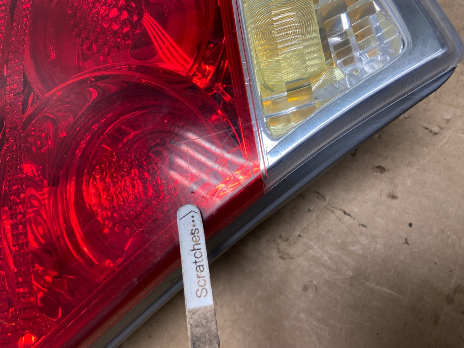 2005 to 2006 Toyota Camry Tail Light Left Driver Lh Side AG0508 LK3