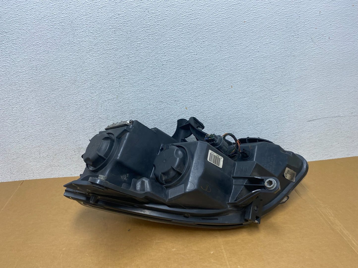 2007-2012 Gmc Acadia Xenon HID Headlight Right Passenger Side AD8898 DW6