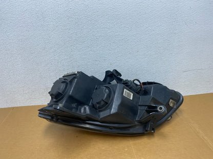 2007-2012 Gmc Acadia Xenon HID Headlight Right Passenger Side AD8898 DW6