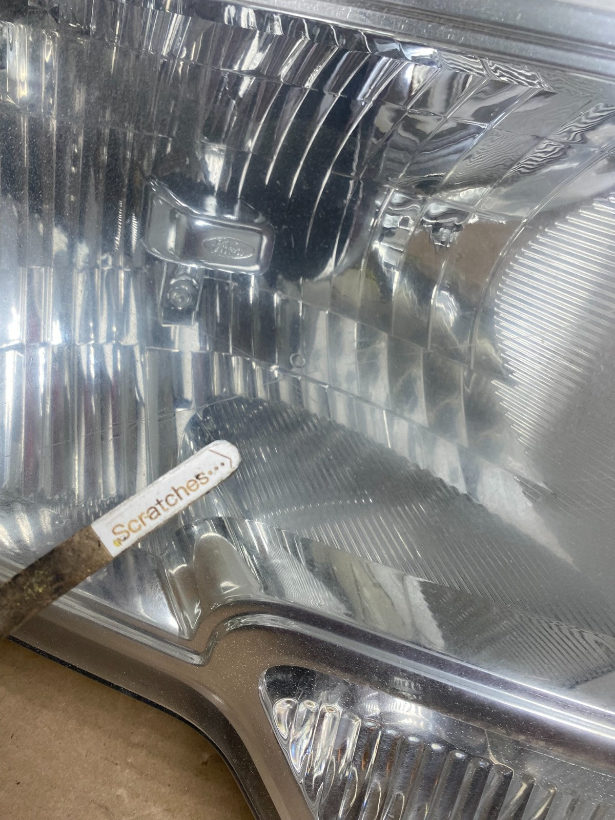 2009 to 2014 Ford F-150 F150 Left+Right Halogen Headlights AH9392 DW3