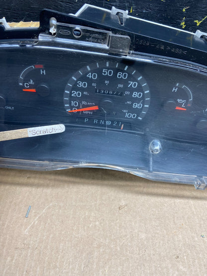 2001 - 2002 Ford Econoline E250 E350 Van Speedometer Instrument Cluster x6597 DG1