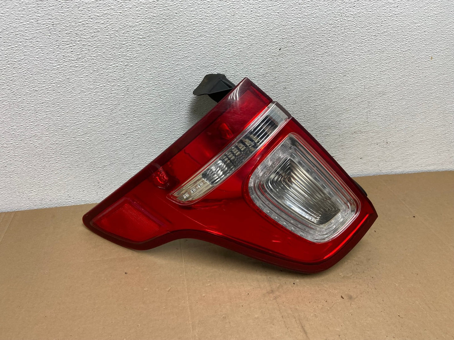 2011 2012 2013 2014 2015 Ford Explorer Left Driver LH Side Tail light AC5603 LK2