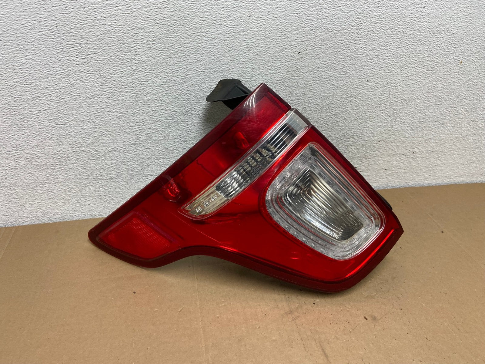2011 2012 2013 2014 2015 Ford Explorer Left Driver LH Side Tail light AC5603 LK2