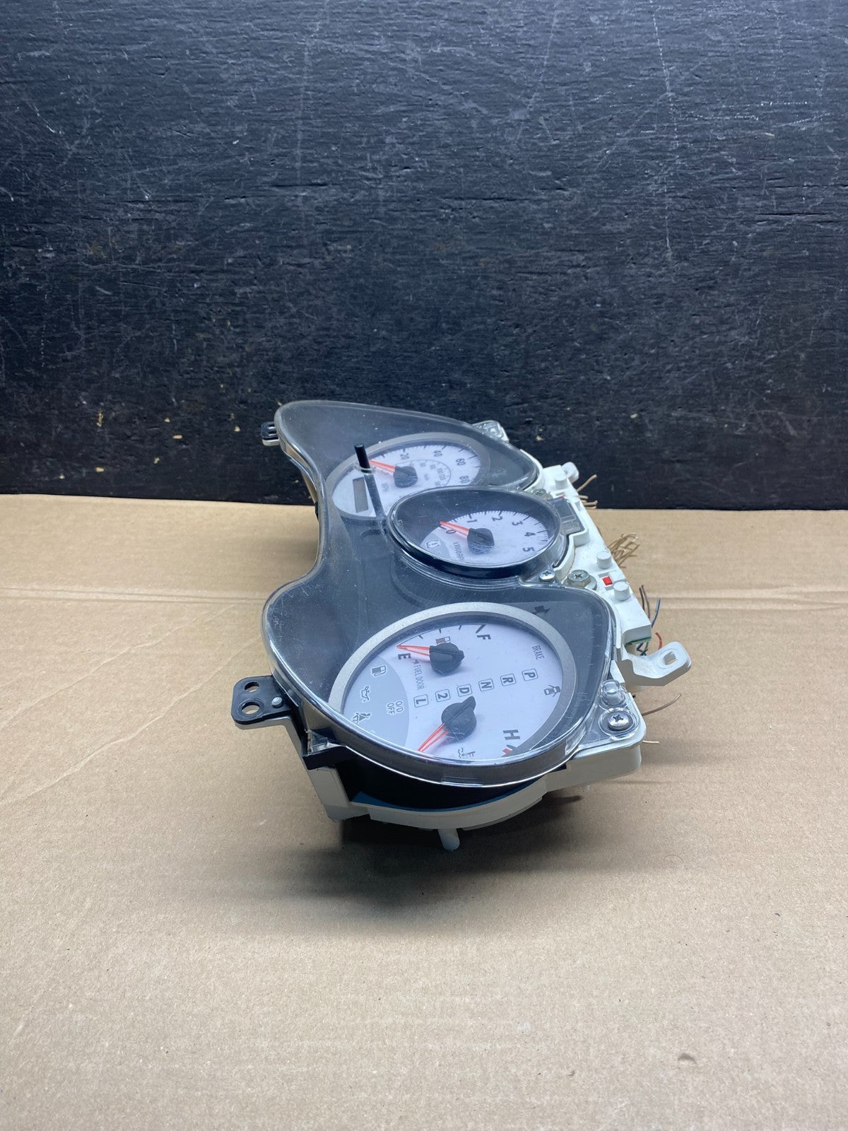 2004 2005 Toyota Rav4 Speedometer Insrument Gauge Cluster Bezel ah9823 DG2