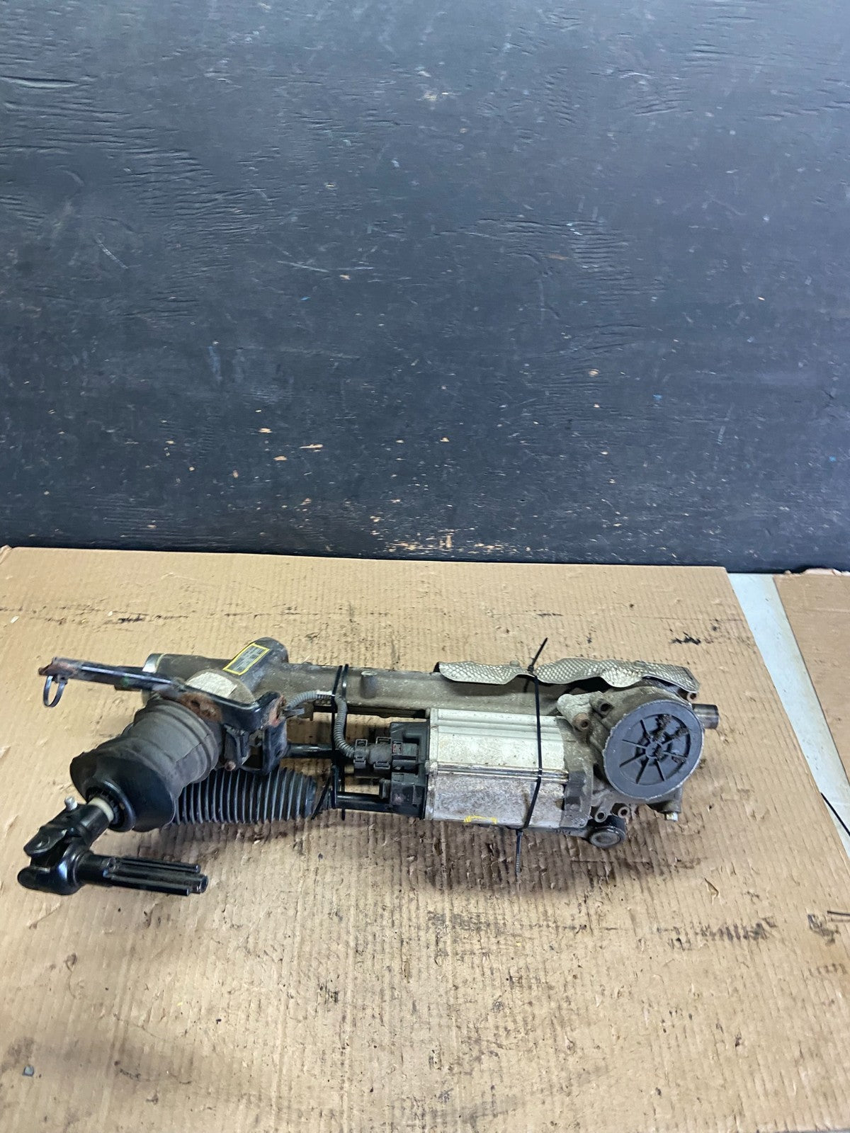 2013 2014 Buick Regal Power Steering Gear 13376583 Q3269 PS4