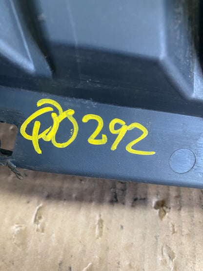 2010 to 2012 Lincoln MKT Grill Grille Support Panel Q0292 DG9