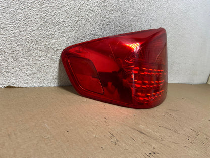 2003-2004 Infiniti G35 Left Driver Lh Side Tail Light AG7946 LK1