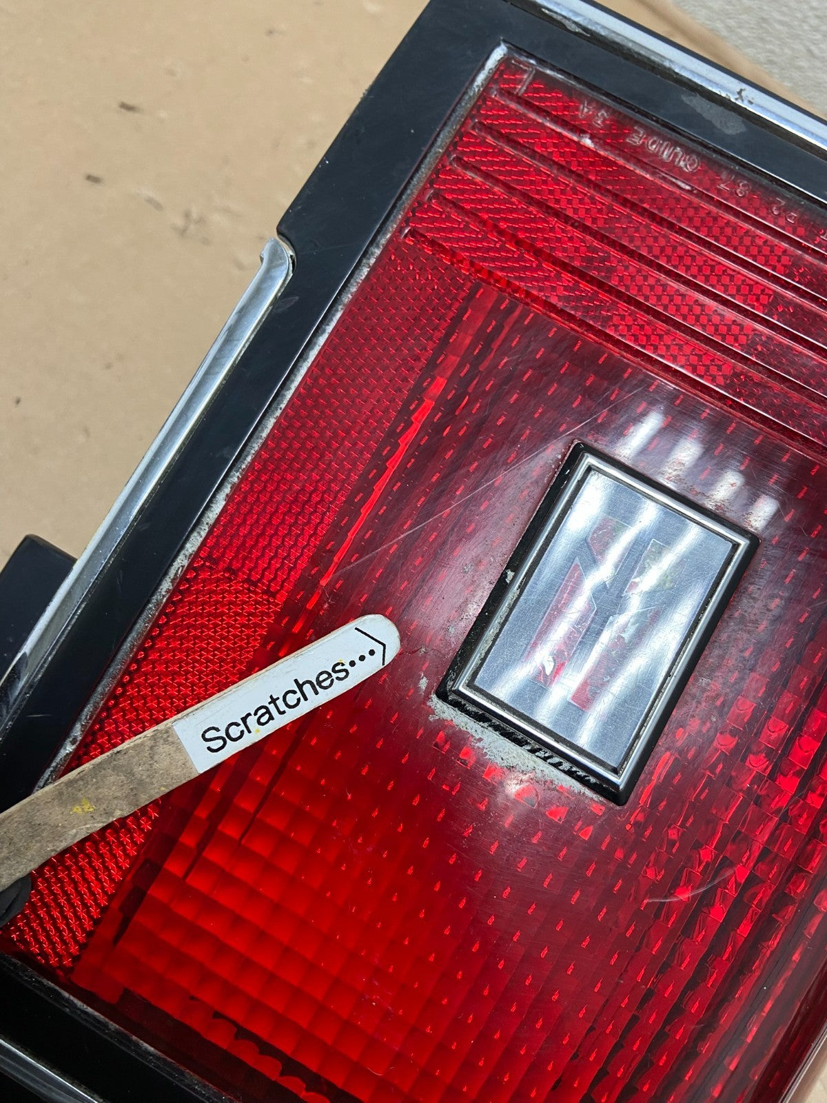 1985 to 1988 Oldsmobile Cutlass Left Driver LH Side Tail Light AB0884 DG3