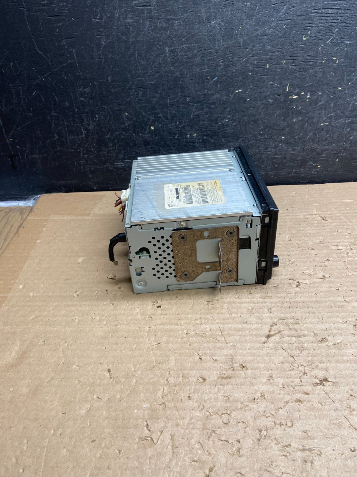 2008 to 2015 Nissan Titan Am Fm Cd Player Radio Receiver AG8521 DG1