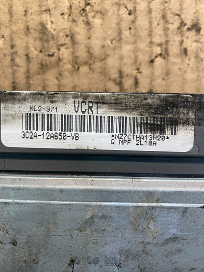 2003  Ford E250 E350 4.2L Engine Control ECU ECM Computer Module ab3518 DG2
