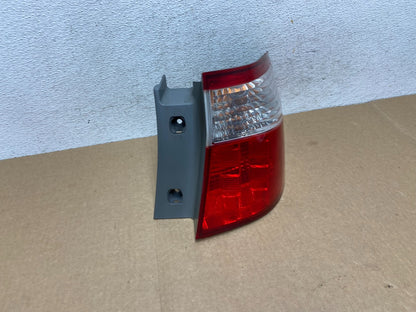 2005 2006 2007 Honda Odyssey Right Passenger RH Side Tail Light AF9506 DW2