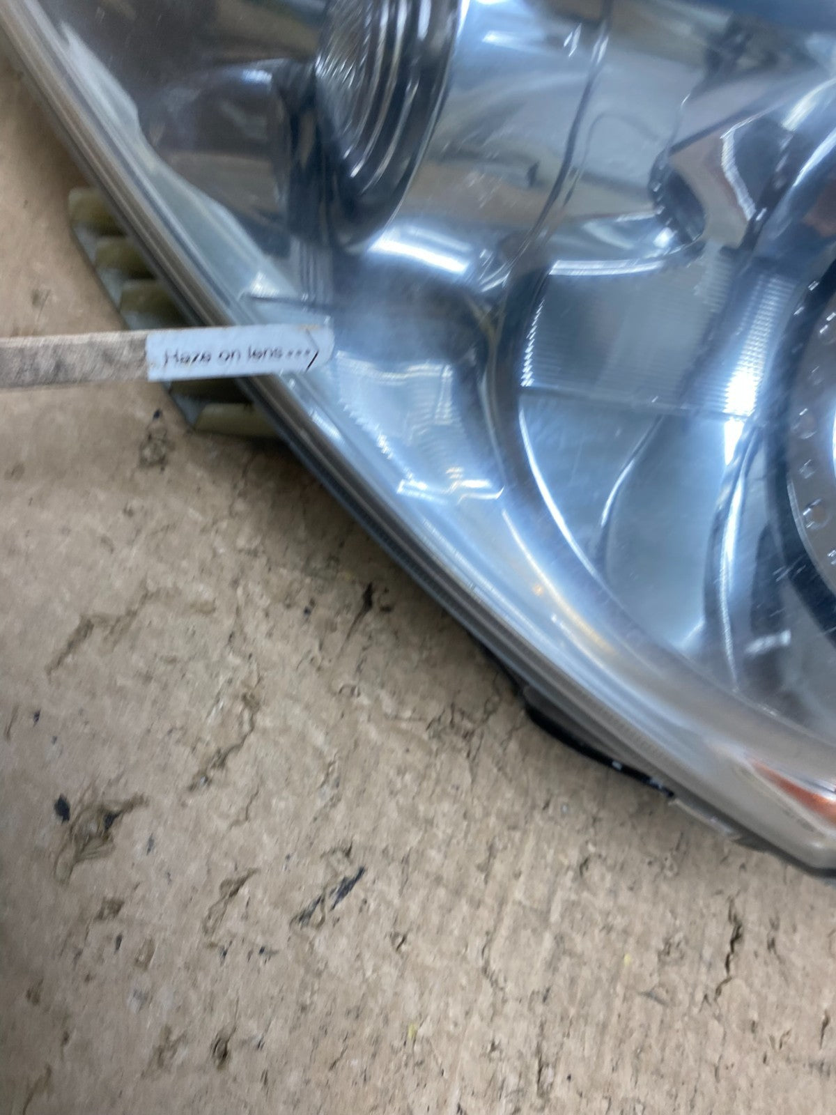 Sedan 4Door 2010 to 2013 Infiniti G37 Left Driver Headlight Xenon AF8339 DW5