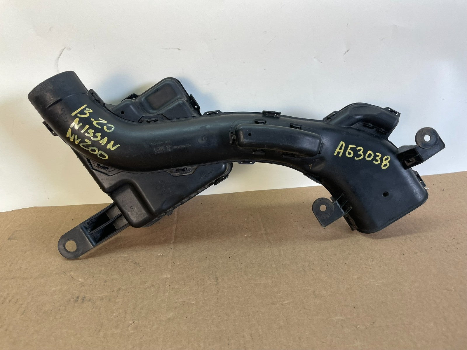2013 to 2020 Nissan NV200 Engine Air Intake Hose 3LM01 AG3038 DG3