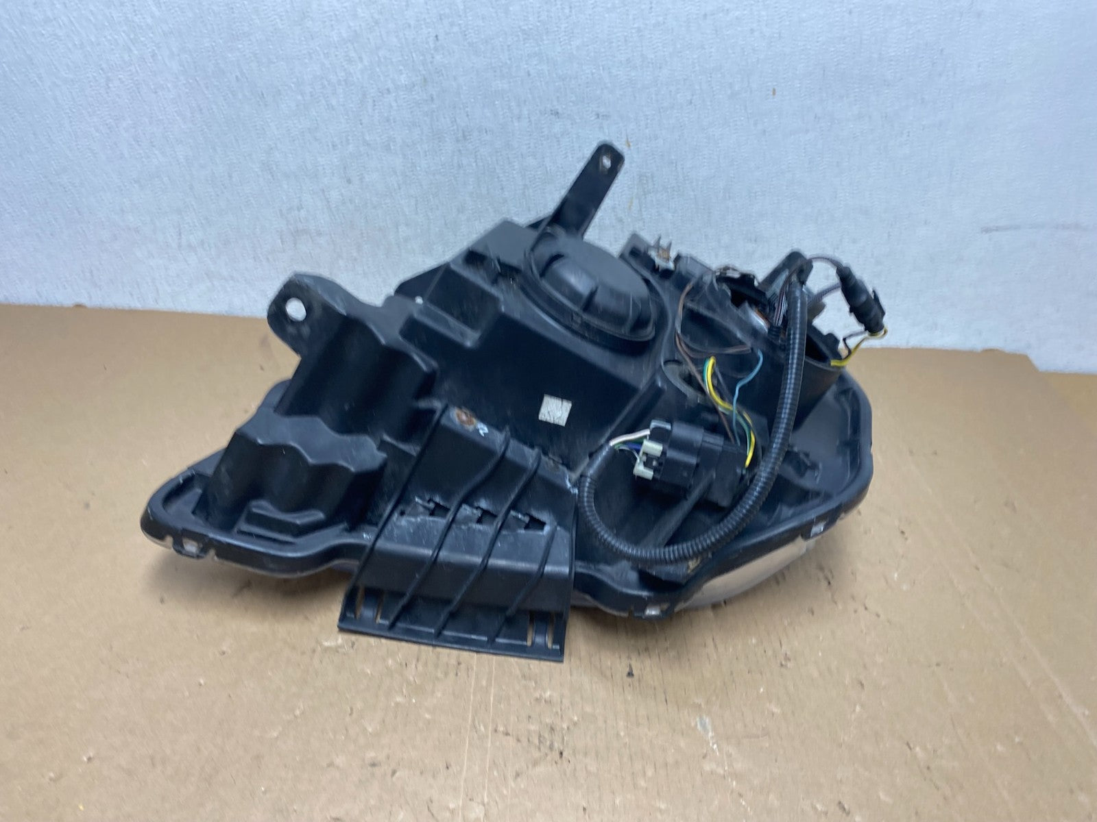 2010 to 2015 GMC Terrain Halogen Passenger Right Rh Side Headlight AD8090 DW6