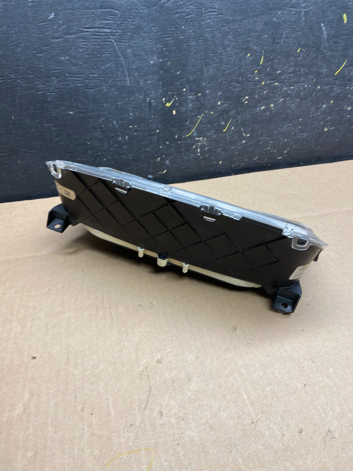 2006 to 2010 Hummer H3 Dash Cluster Gauge Speedometer OEM T4352 DG4