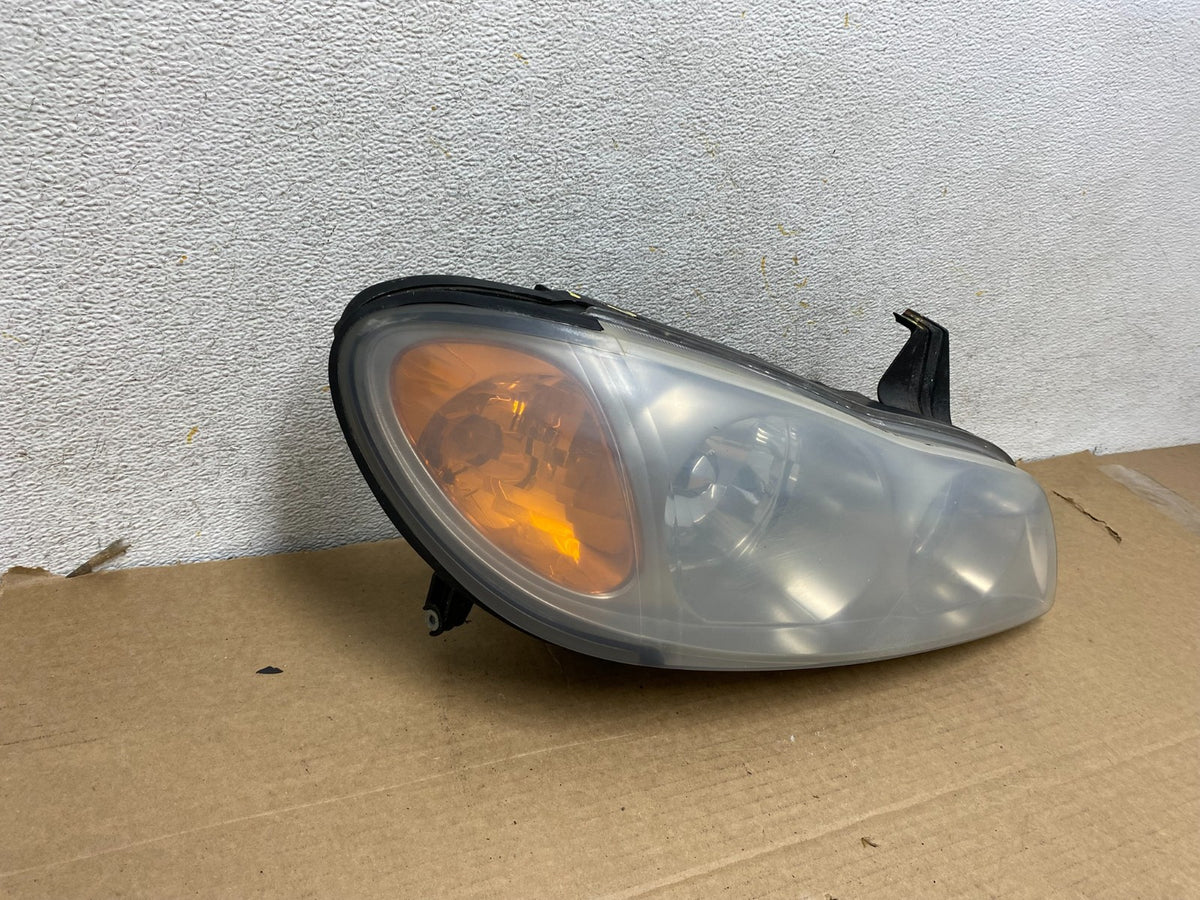 2002 to 2004 Infiniti I35 Hid Xenon Right Passenger Side Headlight AH3122 DW1