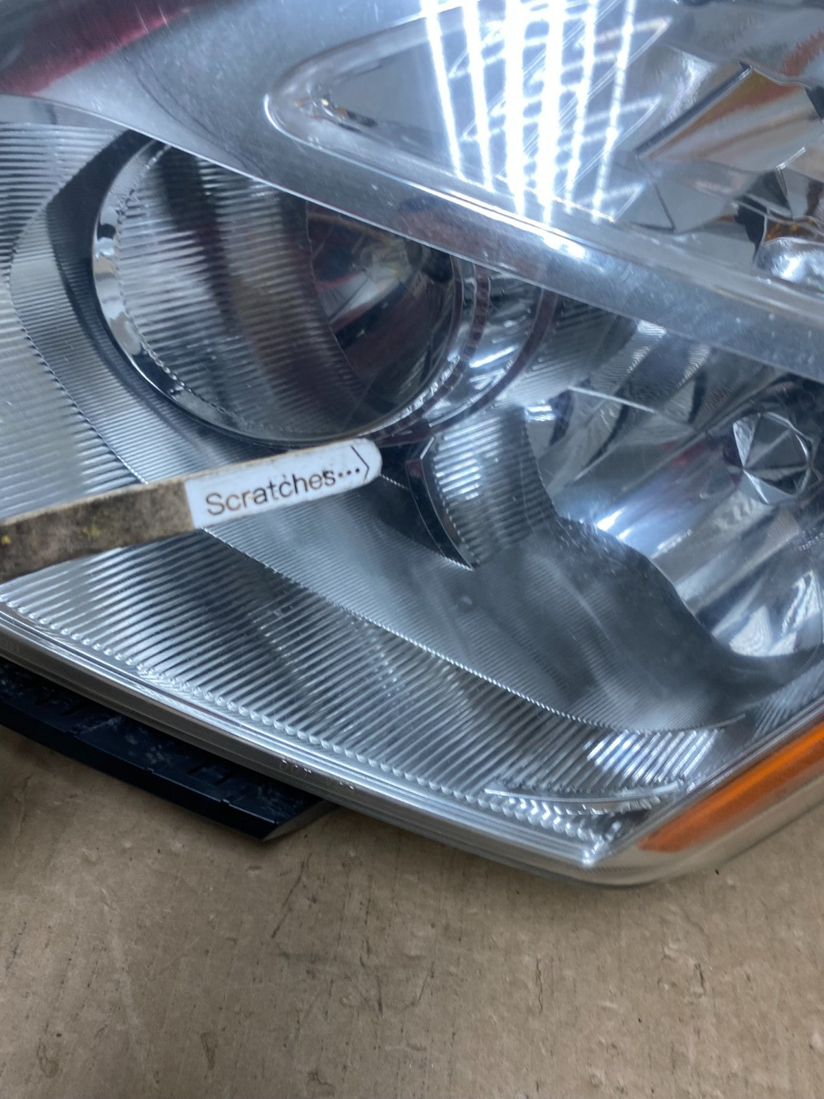 2008 to 2013 Nissan Rogue HID Xenon Headlight Left Driver Lh Side AF9664 DW3