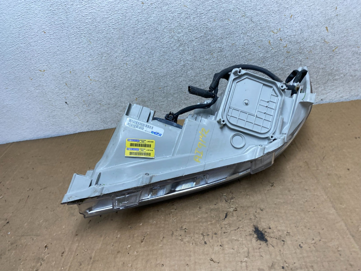 2007 - 2009 Toyota Camry Halogen Right Passenger Headlight DEPO AI9142 DW7