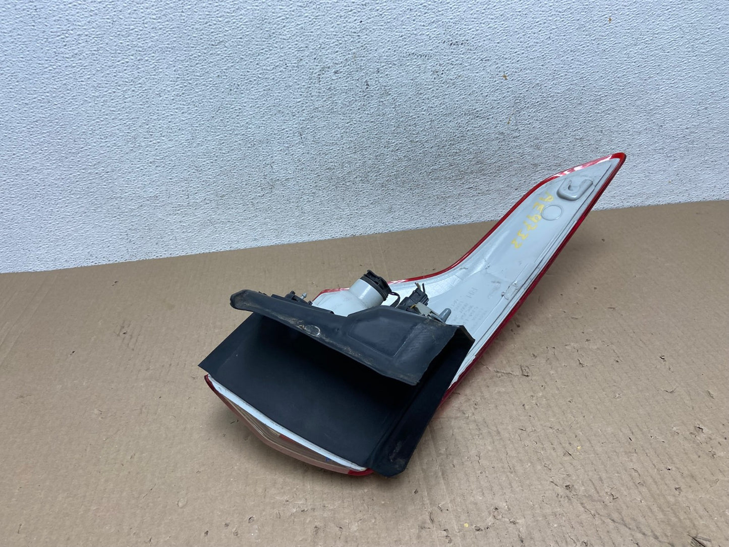 2013 to 2016 Ford Escape Right Passenger RH Side Tail Light AE9733 LK4