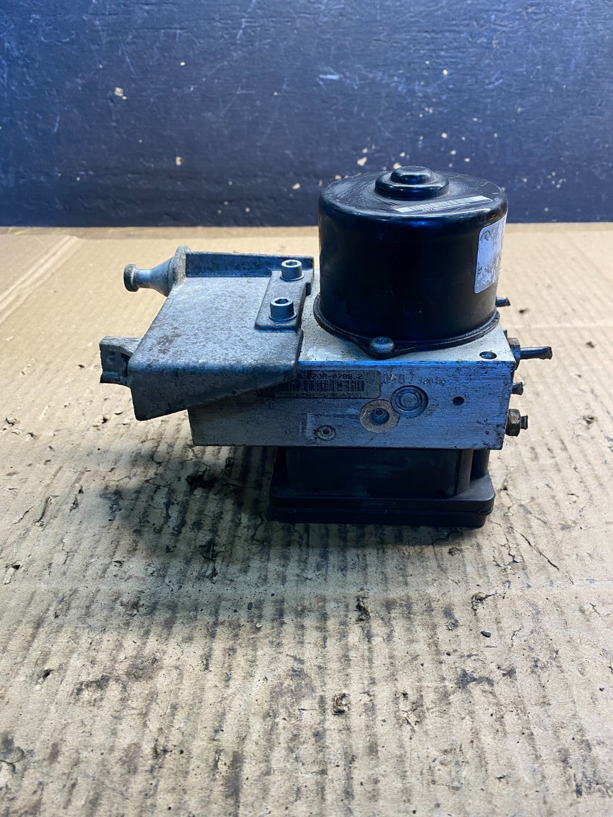 2006 - 2007 Mercedes C280  ABS Anti Lock Brake Pump Module a2035454732 ab3511 DG5