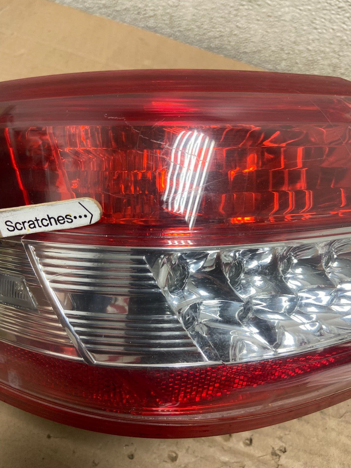 Led Trim 2010-2011 Toyota Camry Left Driver Lh Side Tail Light AA9322 LK3