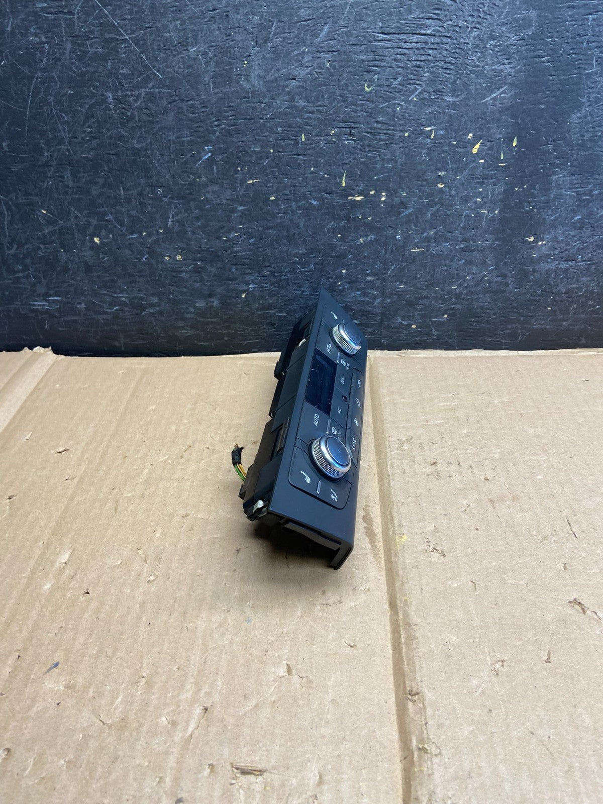 2012 - 2015 Audi A6 A7 Front Heater AC Climate Control Panel AH5639 DG1
