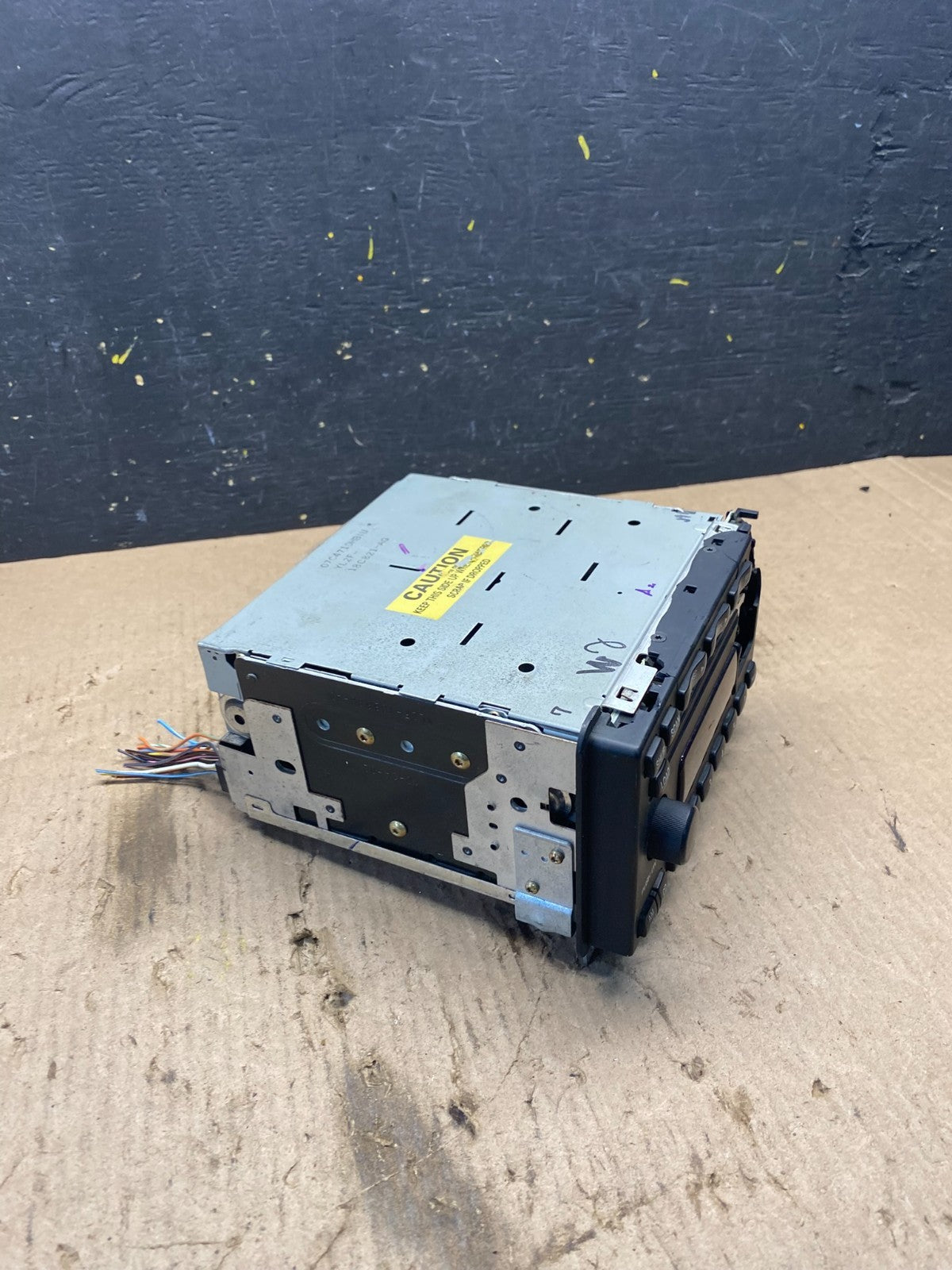 2003-2004 Lincoln Aviator Am Fm CD Player Radio Receiver OEM q9230 DG2