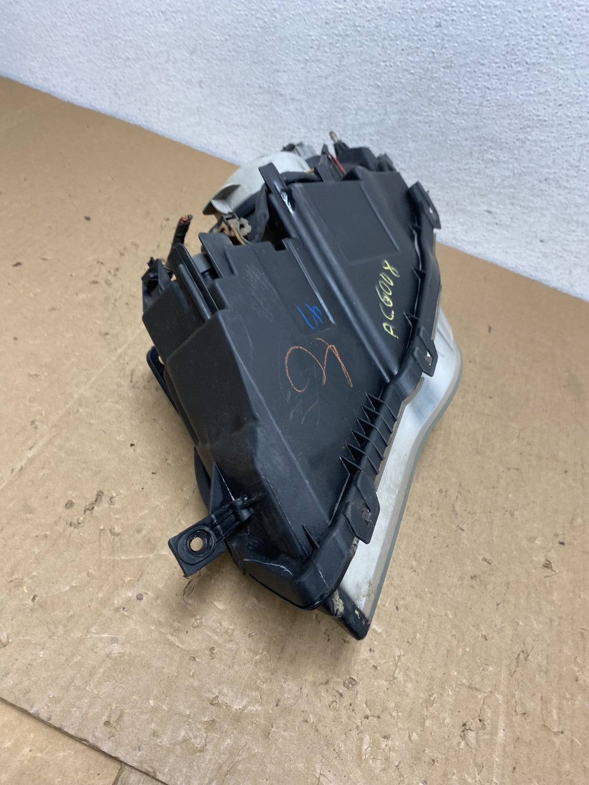 2006 to 2007 Subaru Legacy Right Passenger RH Side Headlight AC6008 DW8