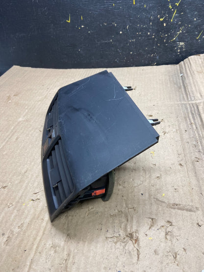 2009 to 2014 Acura TL Front Dash Dashboard AC Center Clock Air Vent X1916 DG3