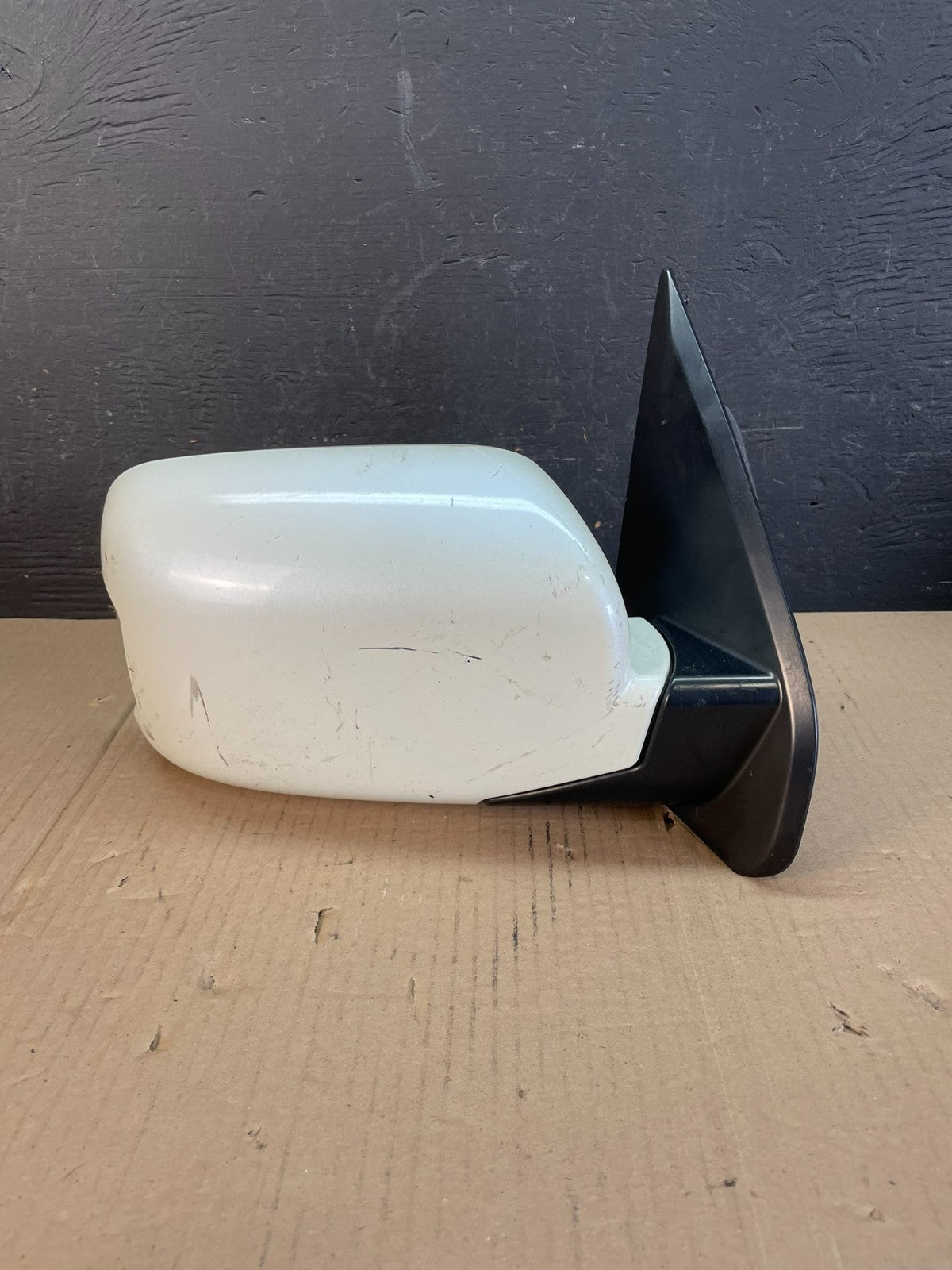 2009-2015 Honda Pilot Right Passenger Side View Door Mirror AD8638 DW0