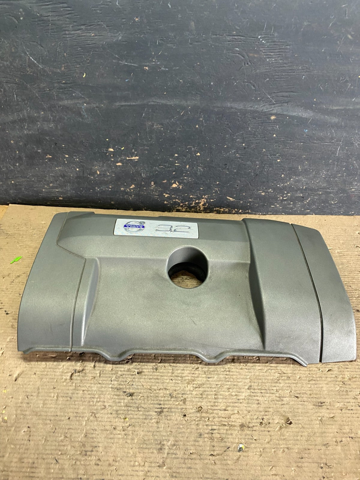 2006 to 2008 Volvo XC90 OEM 3.2L Upper Top Engine Motor Dust Cover Oem S3646 DG0