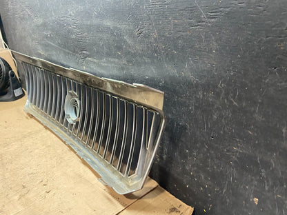 2002 to 2005 Mercury Mountaineer Front Upper Grill Grille Oem T0005 DG8