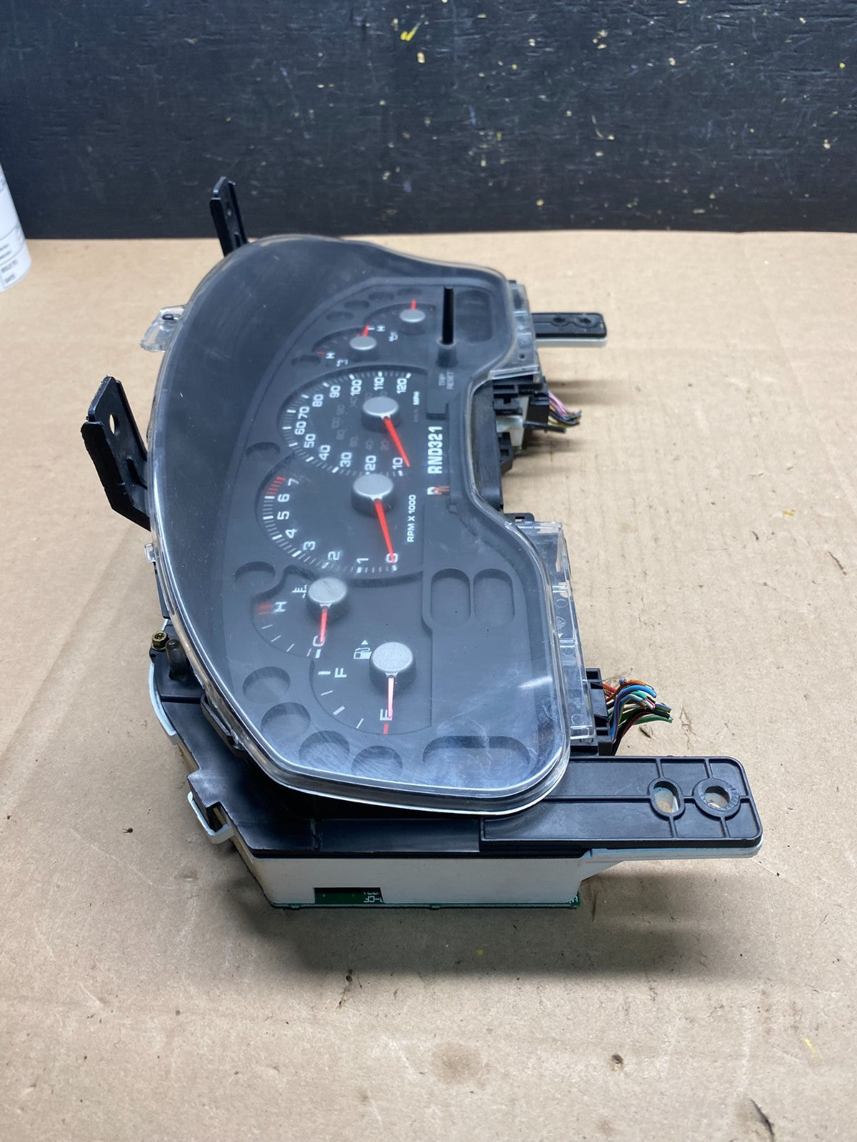2004 2005 Ford Explorer Speedometer Cluster Gauge Oem r8790 DG1
