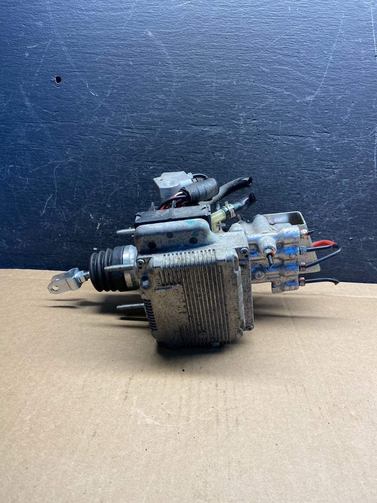 2010 - 2015 Toyota Prius ABS Brake Pump Anti Lock Module AF9252 DG4