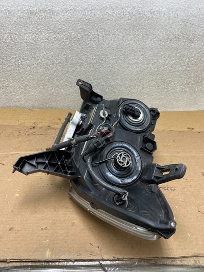 2013 to 2016 Nissan Pathfinder Right Passenger RH Side Headlight OEM AB5270 DW7