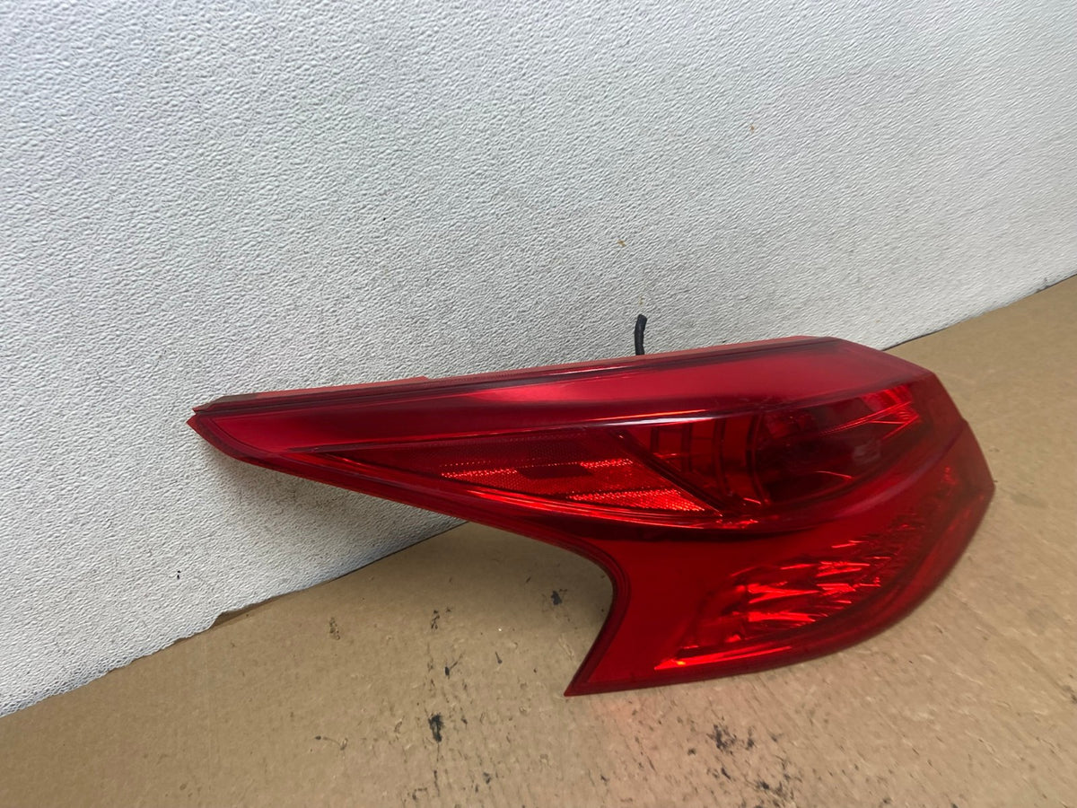 2011 2012 2013 2014 Nissan Murano Convertible Left Driver Tail Light AG2331 LK2