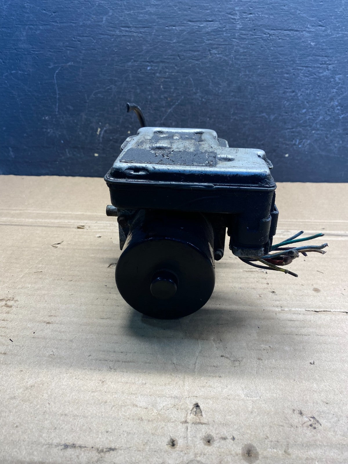 2005 - 2007 Chevrolet Silverado GMC Sierra ABS Anti-Lock Brake Module ae8097 DG5
